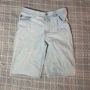 Gloria Vanderbilt Men's Sky Blue Denim Shorts